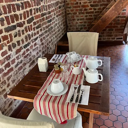 Bed & Breakfast La Ferme De La Place Bouvines