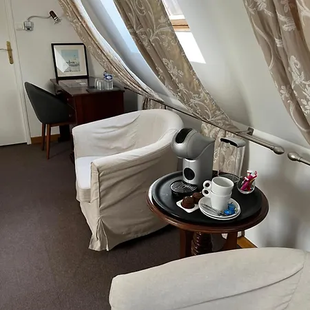 La Ferme De La Place 3*