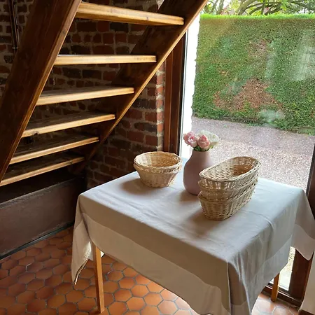 Bed & Breakfast La Ferme De La Place 3*
