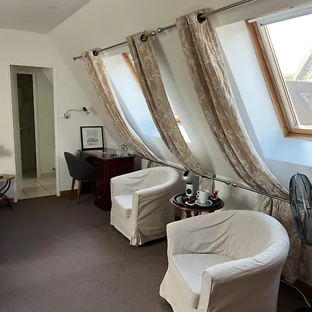 La Ferme De La Place 3*