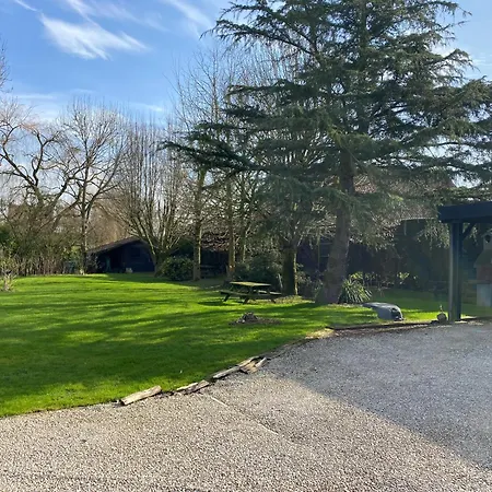 La Ferme De La Place Nocleg ze śniadaniem 3*