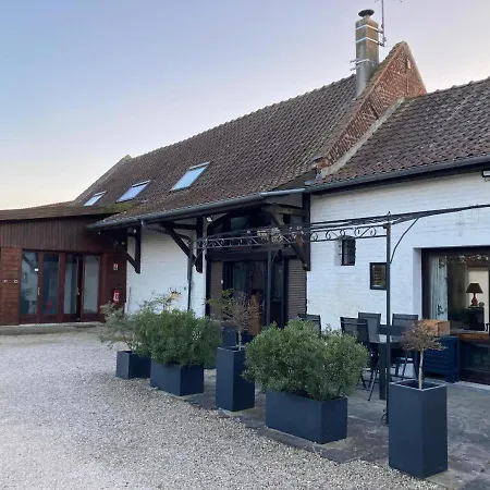 La Ferme De La Place Bed & Breakfast Bouvines